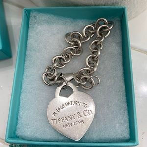 Tiffanny & Co bracelet